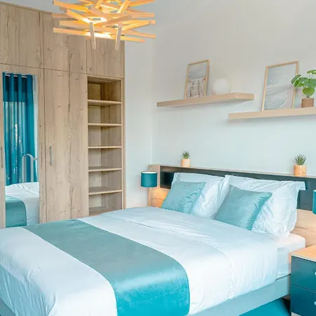 L'azur - 4 Personnes - Wifi & Parking - Spacieux & Moderne - Europapark Apartment Erstein